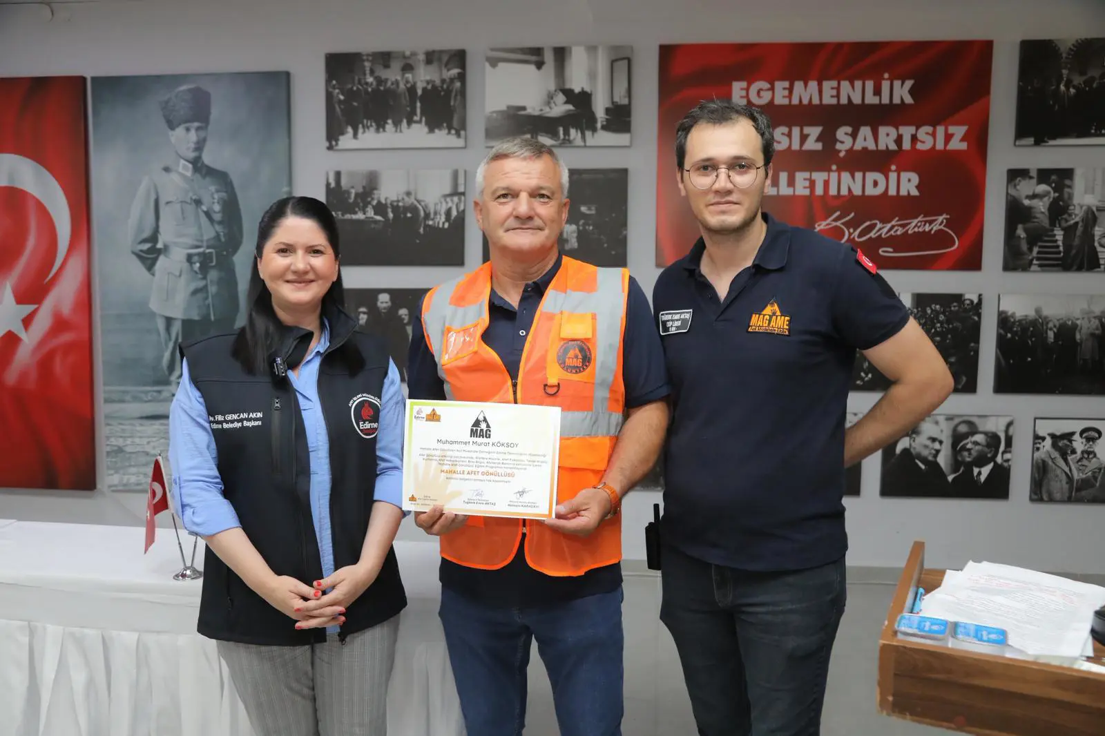 EDİRNE BELEDİYESİ’NDEN 17 AĞUSTOS MARMARA DEPREMİ’NİN 26. YILINDA ANMA PROGRAMI galeri görseli